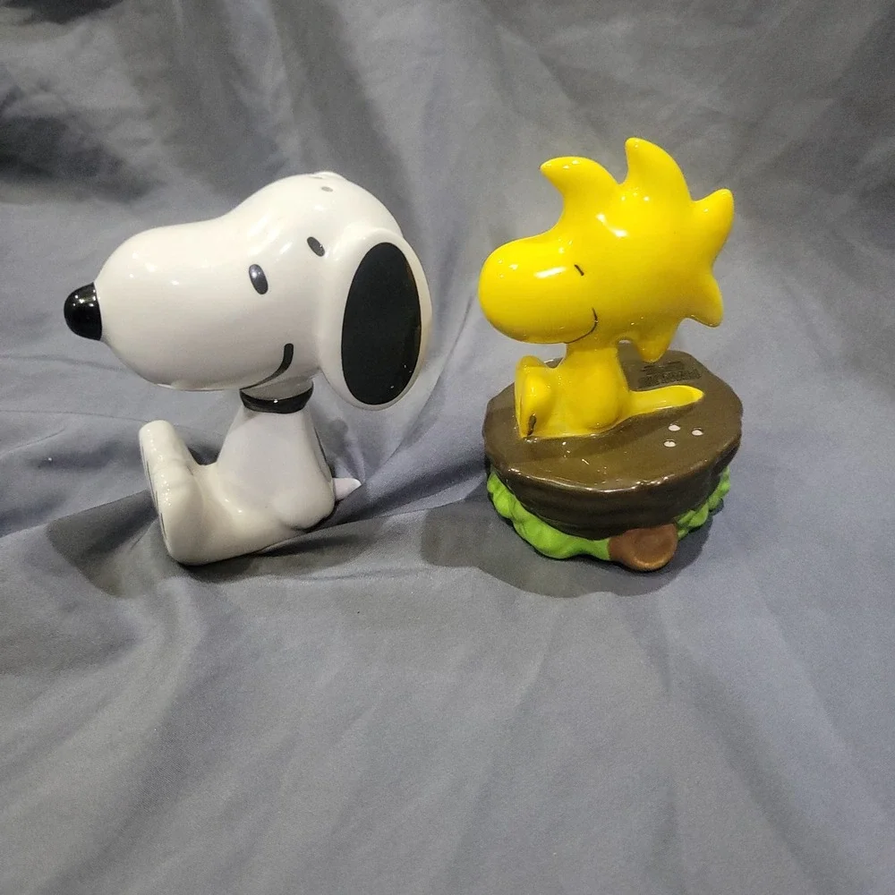 Peanuts Snoopy & Woodstock Salt & Pepper Shaker Set 4.25